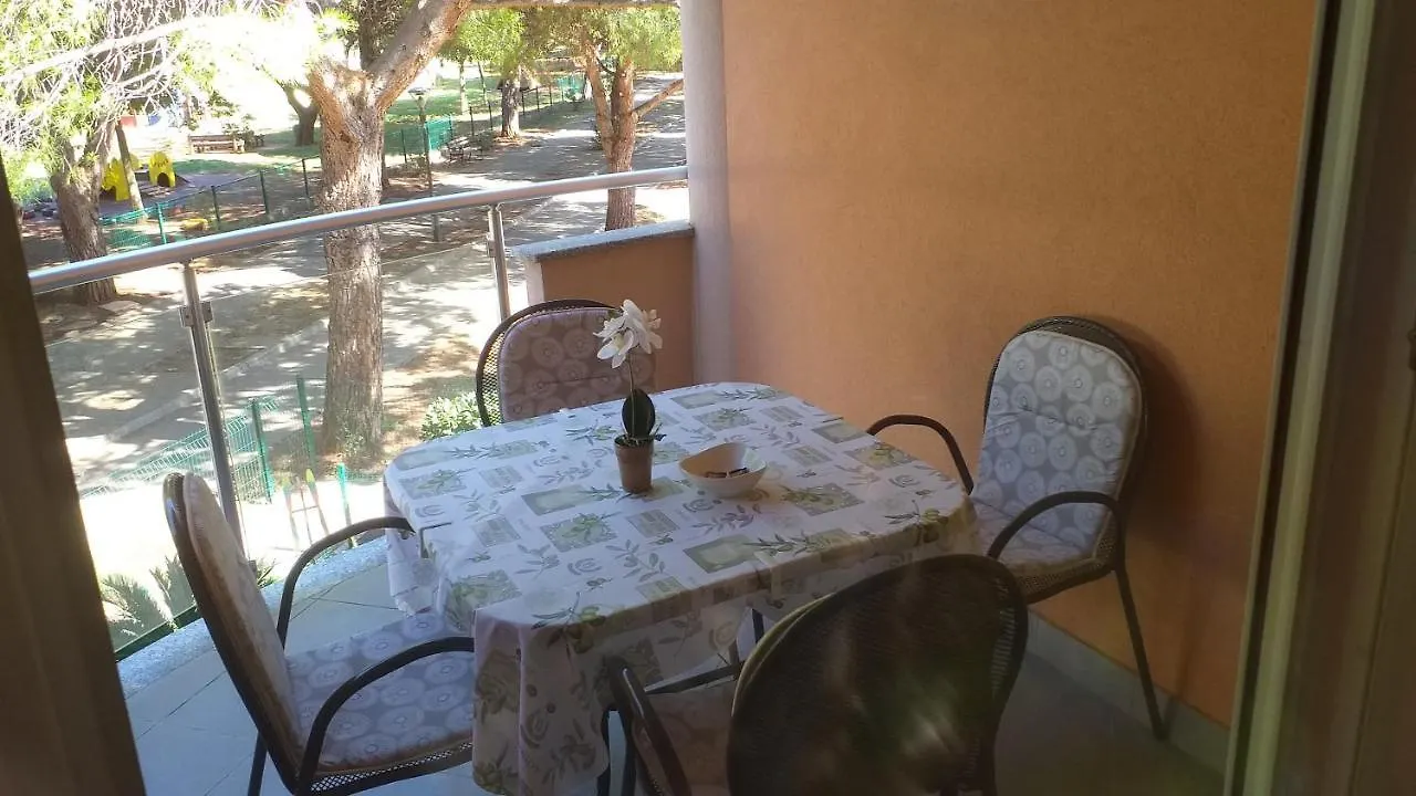 Apart Centar Umag Edda Joakima Rakovca 7 E 52470-Умаг 0*,  Хорватия